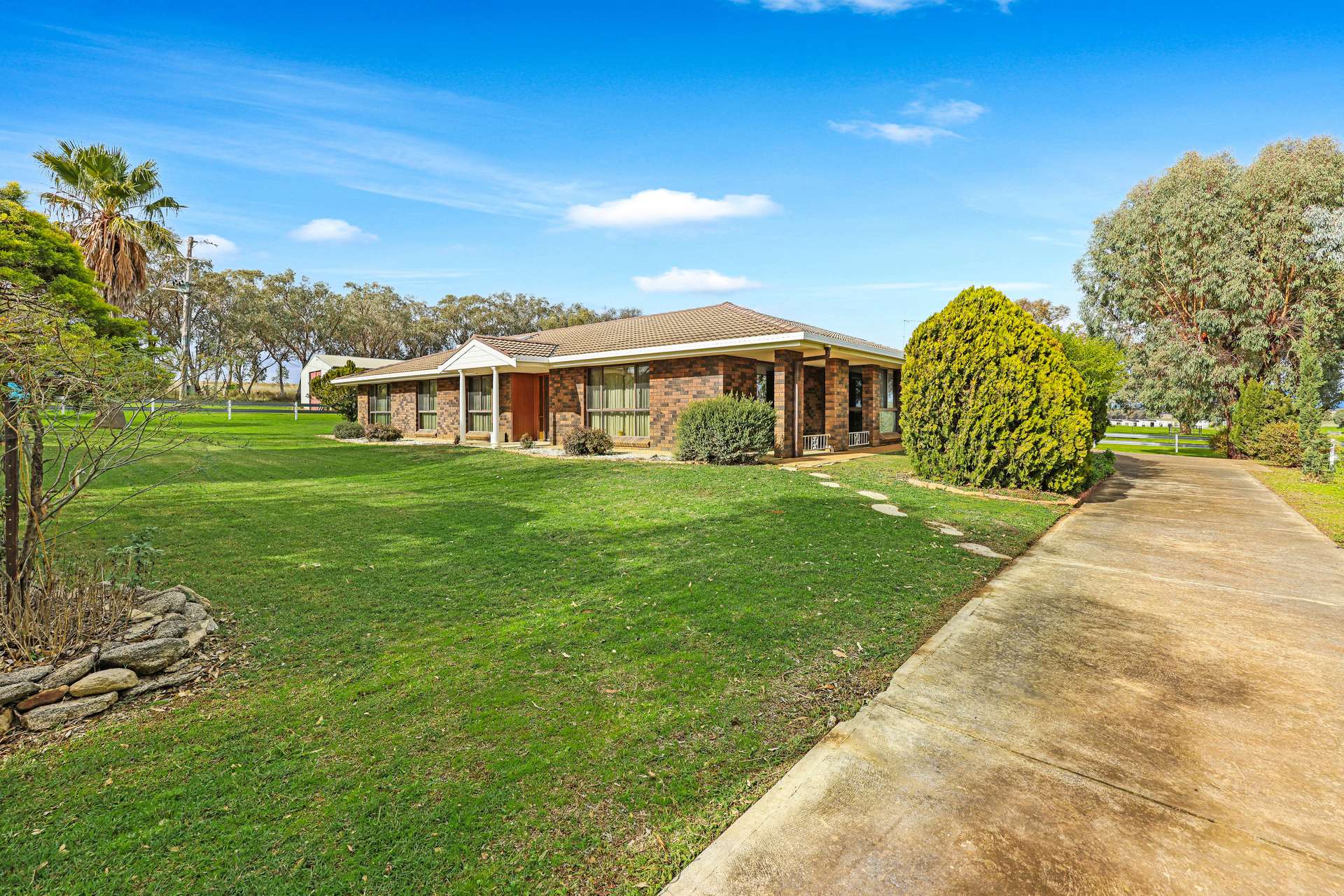 293 Meadows Lane, Tamworth For Sale by Farmbuy.com - image 1
