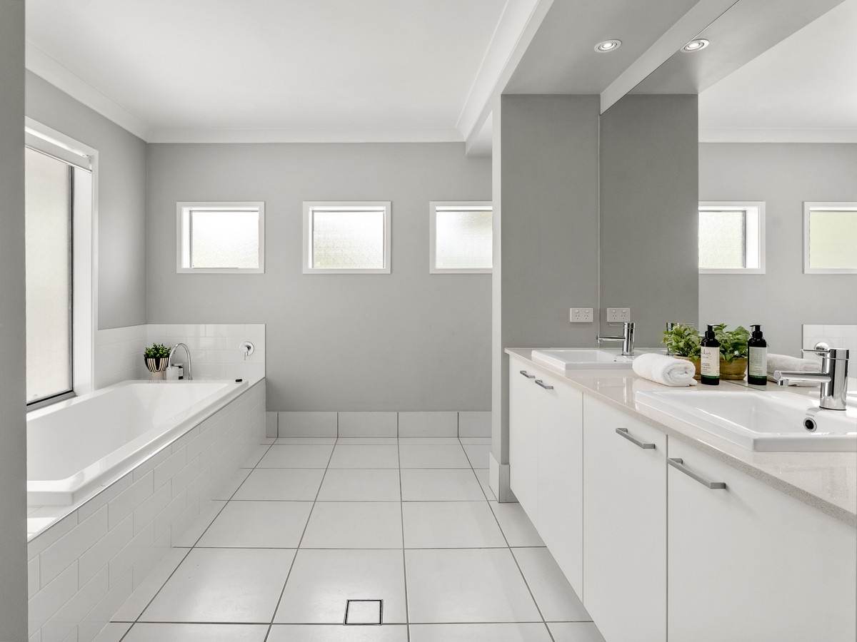 1 Dunn Court, Bunya Sold by Farmbuy.com - image 18