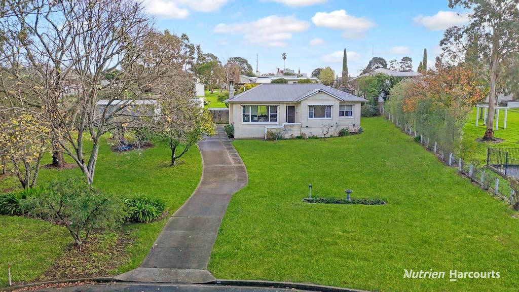 3 Hargreaves Court, Casterton VIC 3311