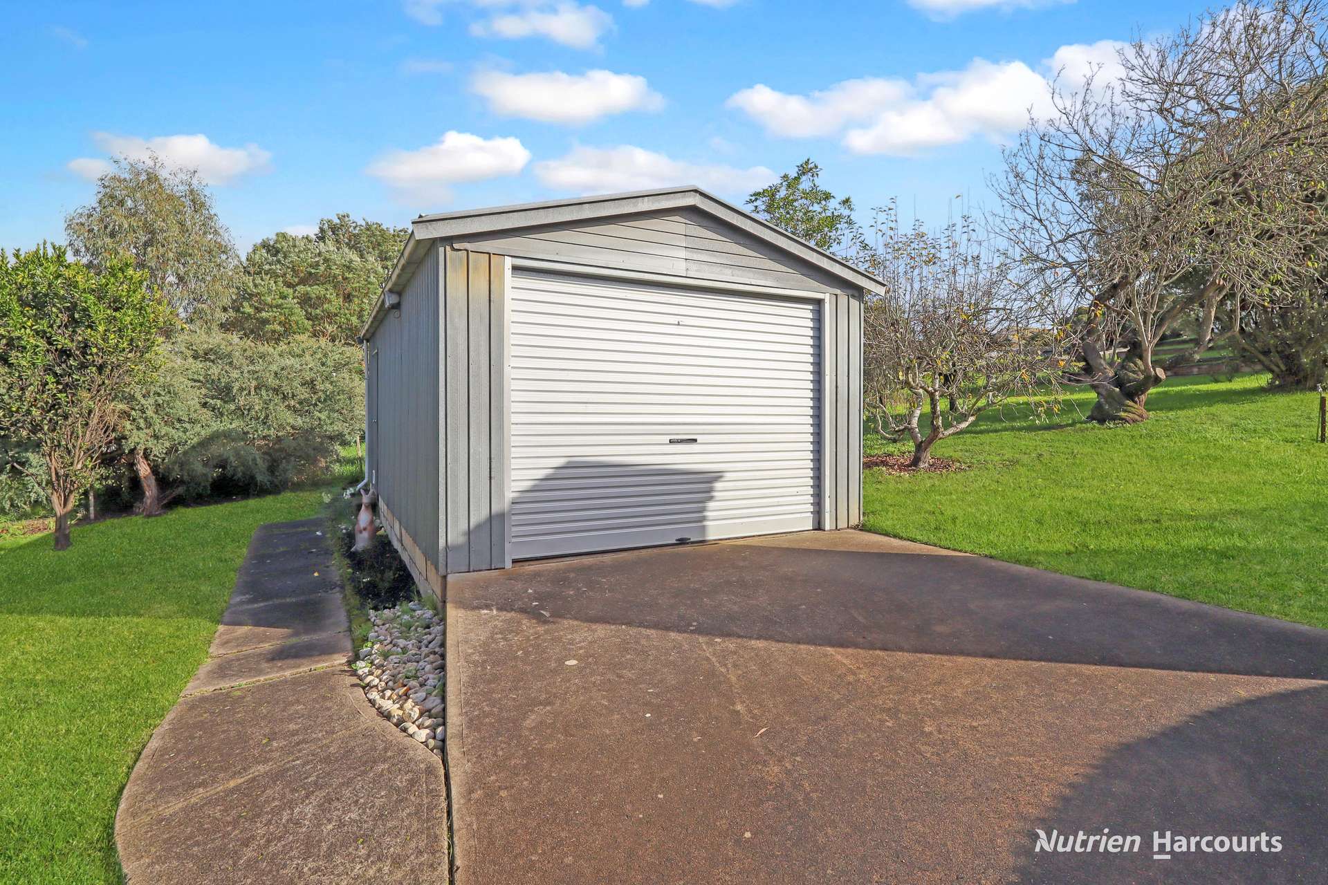 3 Hargreaves Court, Casterton For Sale by Farmbuy.com - image 12