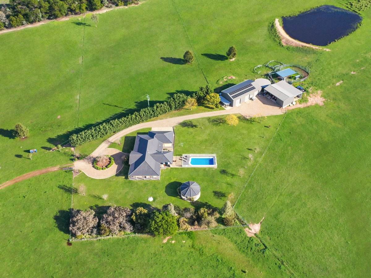 540 Heathfield Road, Boorowa For Sale by Farmbuy.com - image 2