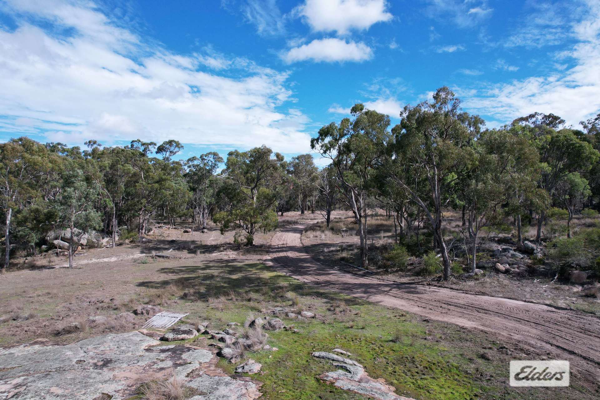 67 Dunn Road, Stanthorpe For Sale by Farmbuy.com - image 3