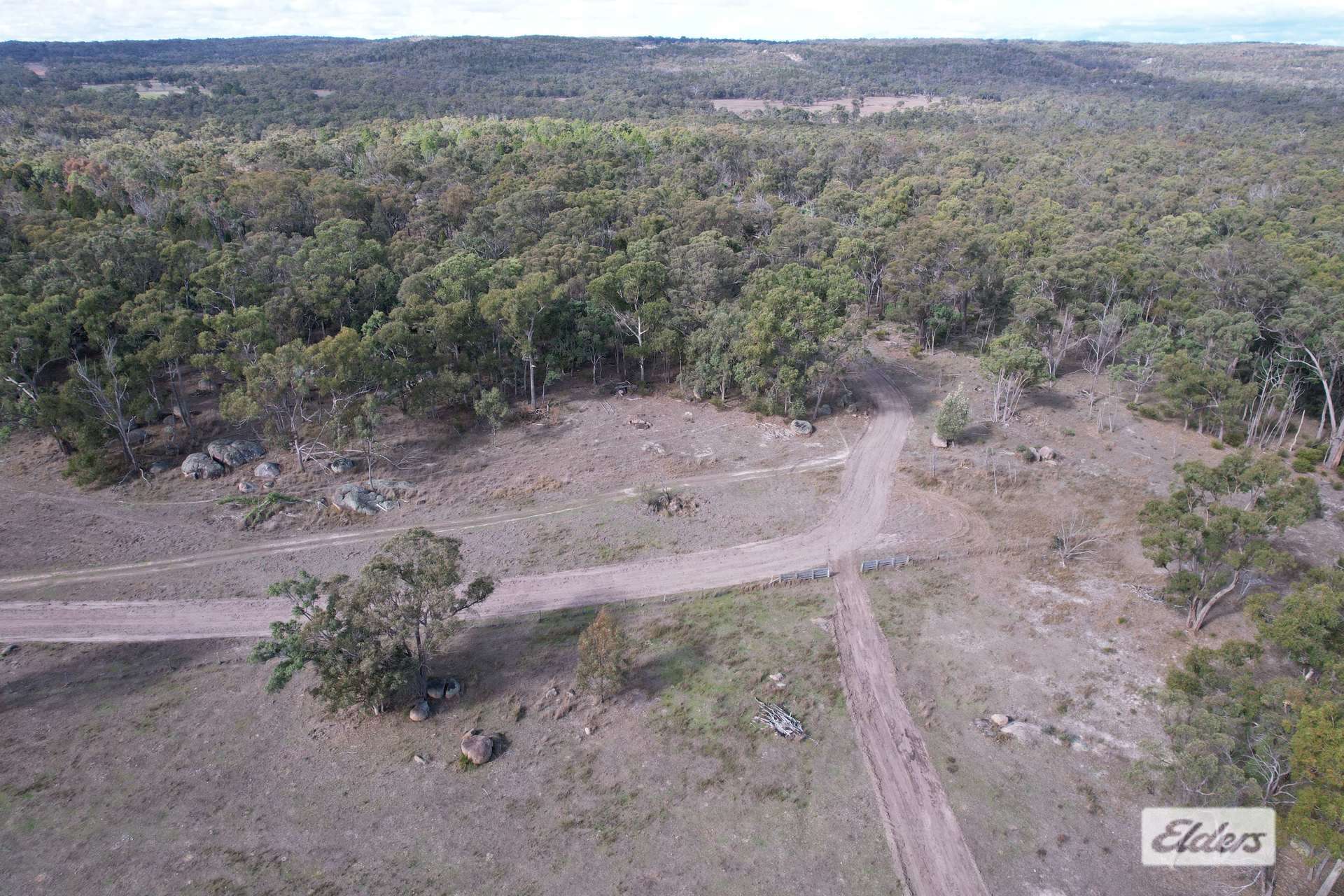 67 Dunn Road, Stanthorpe For Sale by Farmbuy.com - image 4