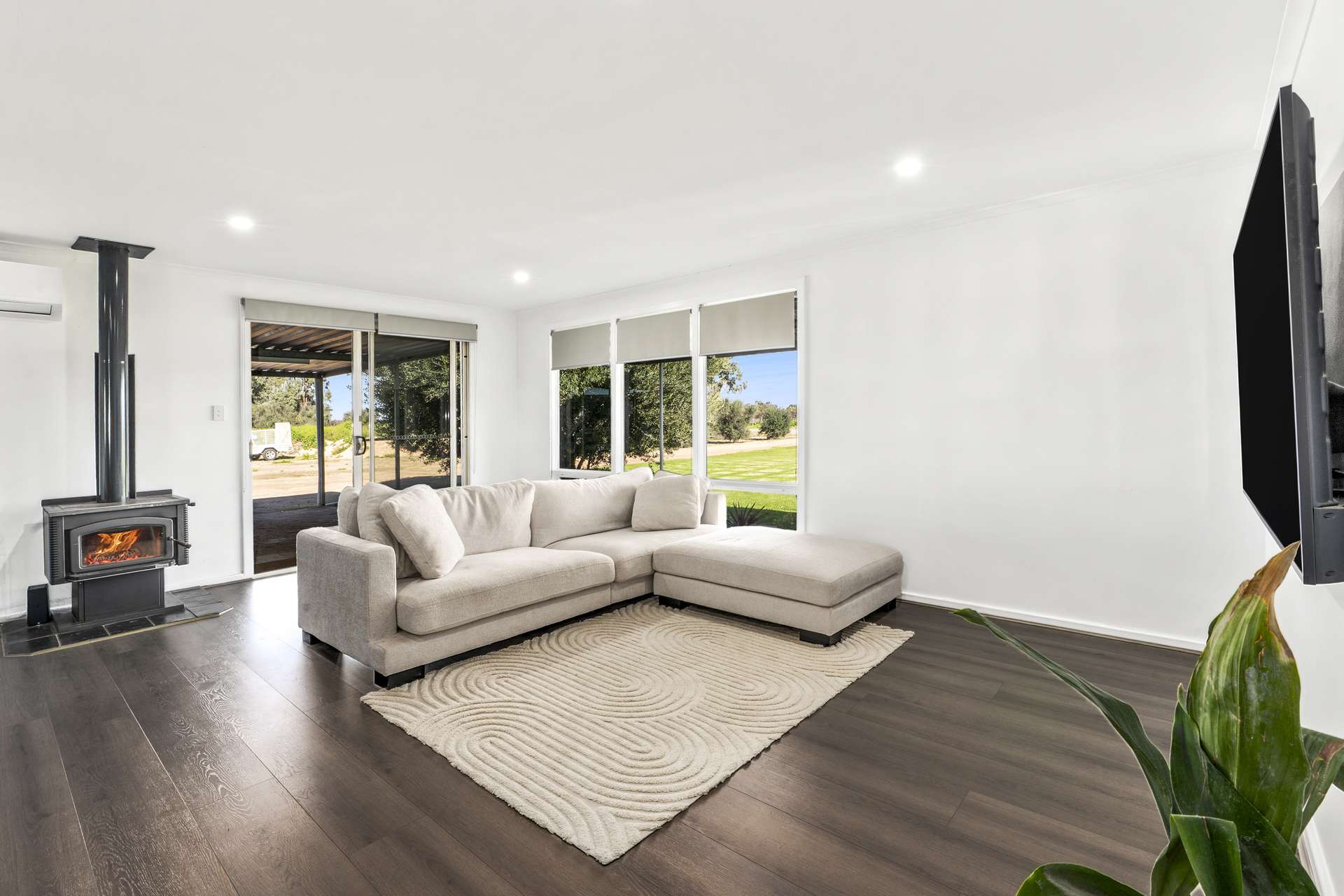 30 Sixth Street, Renmark For Sale by Farmbuy.com - image 4