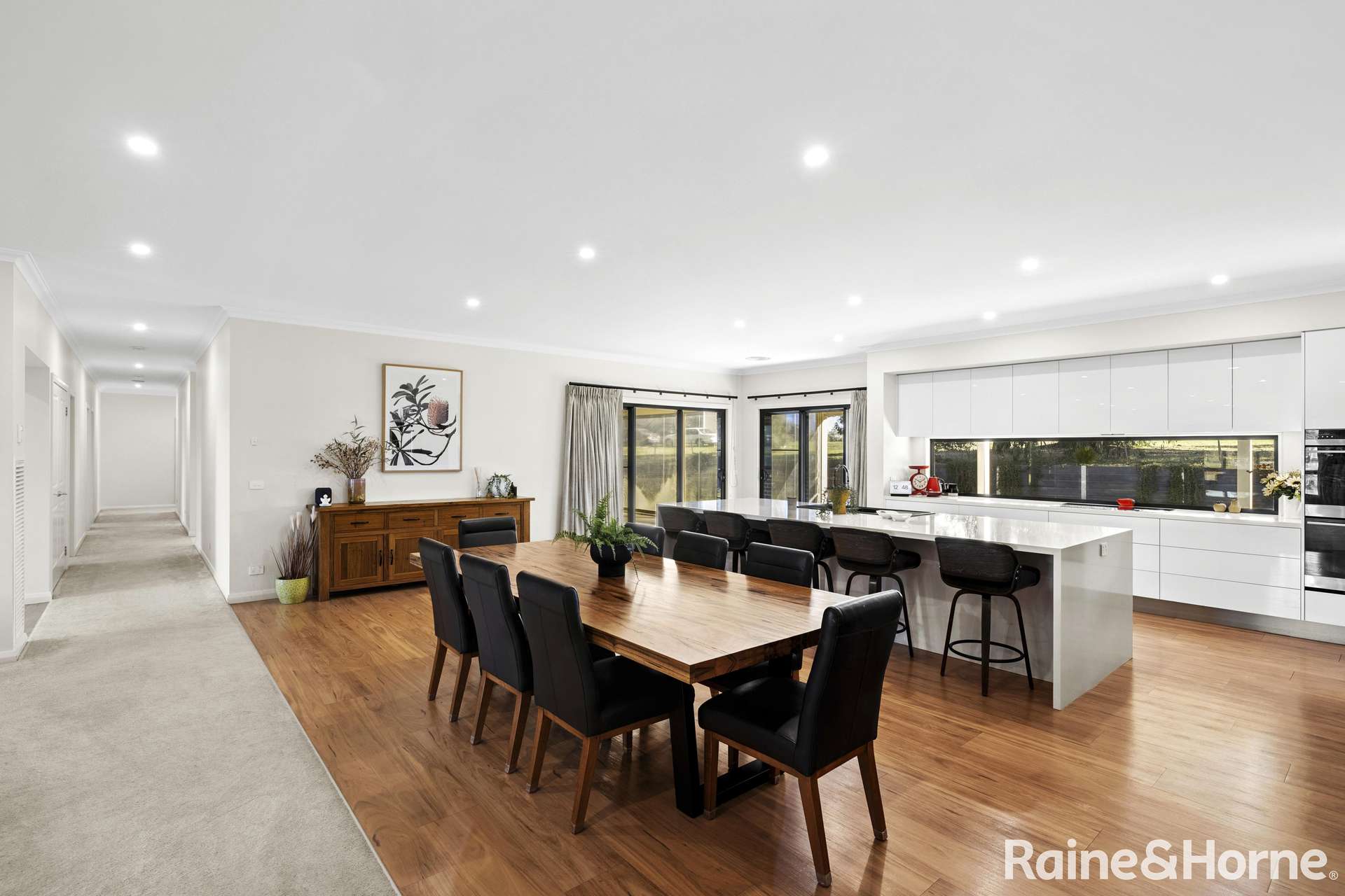35 Parkes Drive, Kyneton For Sale by Farmbuy.com - image 10