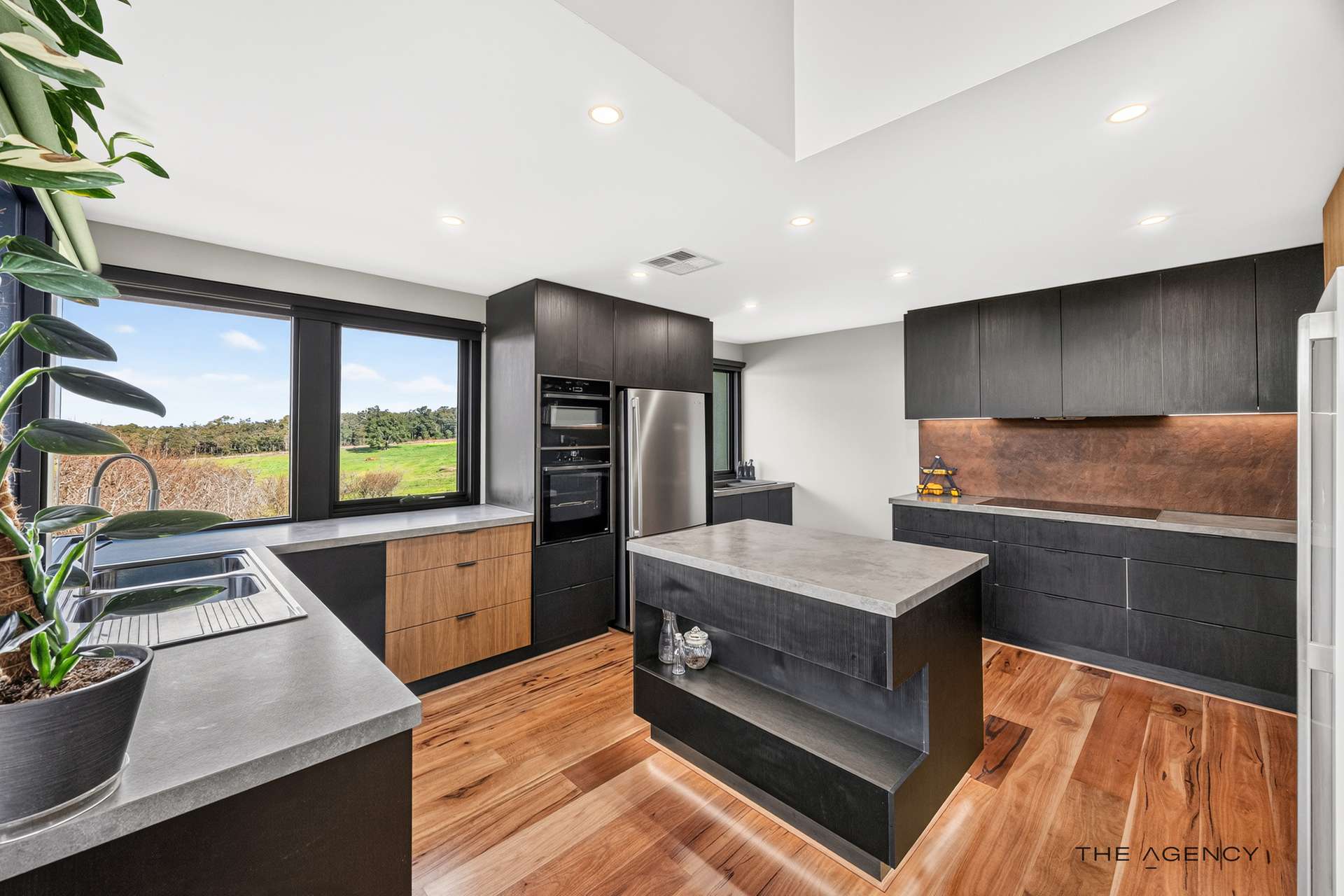 19 Suneca Road, Martin For Sale by Farmbuy.com - image 12