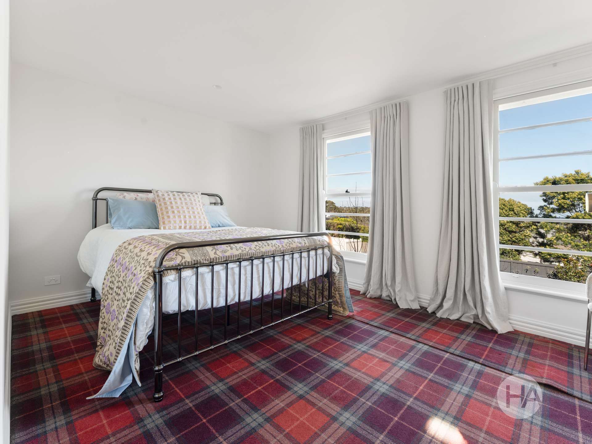 54 Glen Shian Lane, Mount Eliza For Sale by Farmbuy.com - image 13