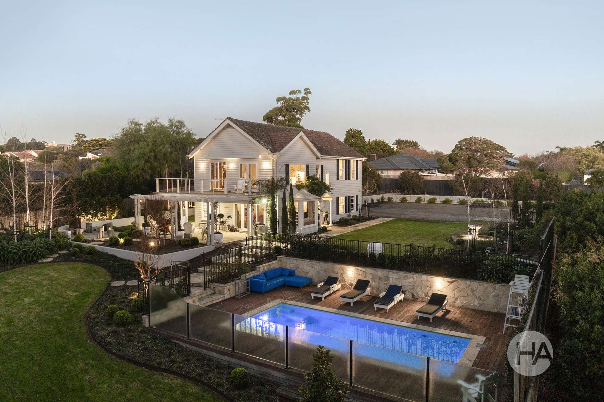 54 Glen Shian Lane, Mount Eliza For Sale by Farmbuy.com - image 2