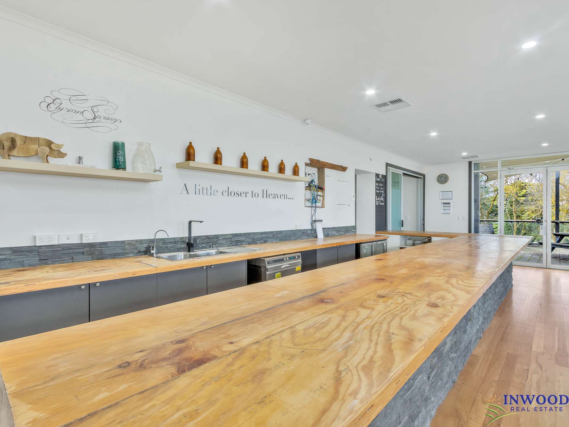 2920 Eden Valley Road, Mount Pleasant For Sale by Farmbuy.com - image 8