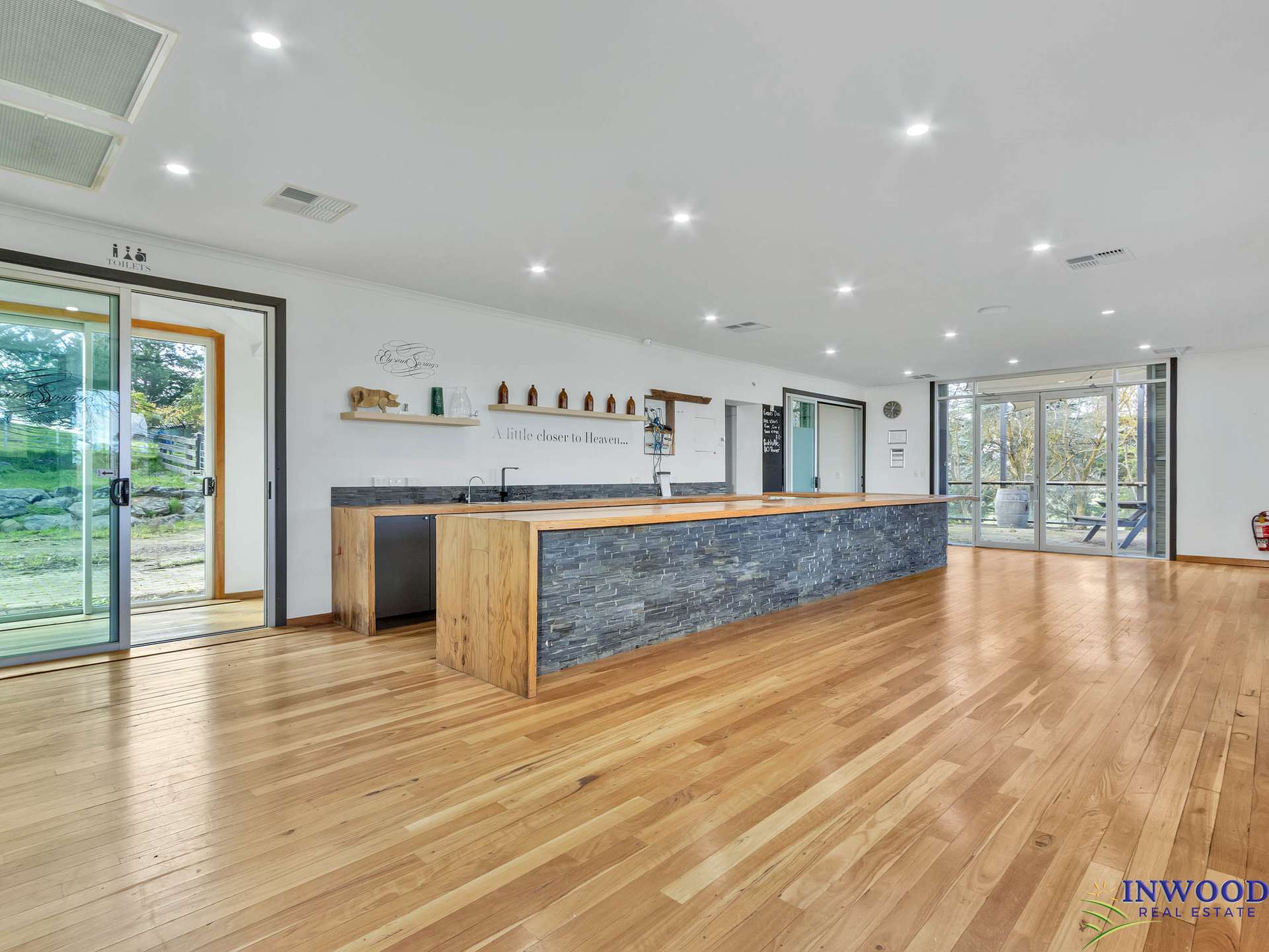 2920 Eden Valley Road, Mount Pleasant For Sale by Farmbuy.com - image 2