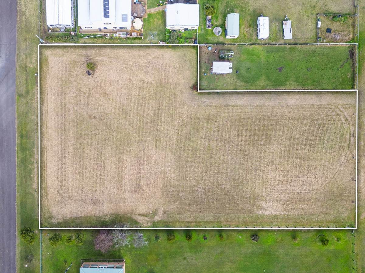 8 Sixth Avenue, Millfield For Sale by Farmbuy.com - image 2