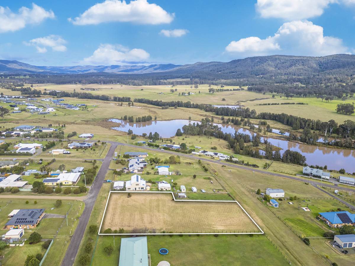 8 Sixth Avenue, Millfield For Sale by Farmbuy.com - image 5