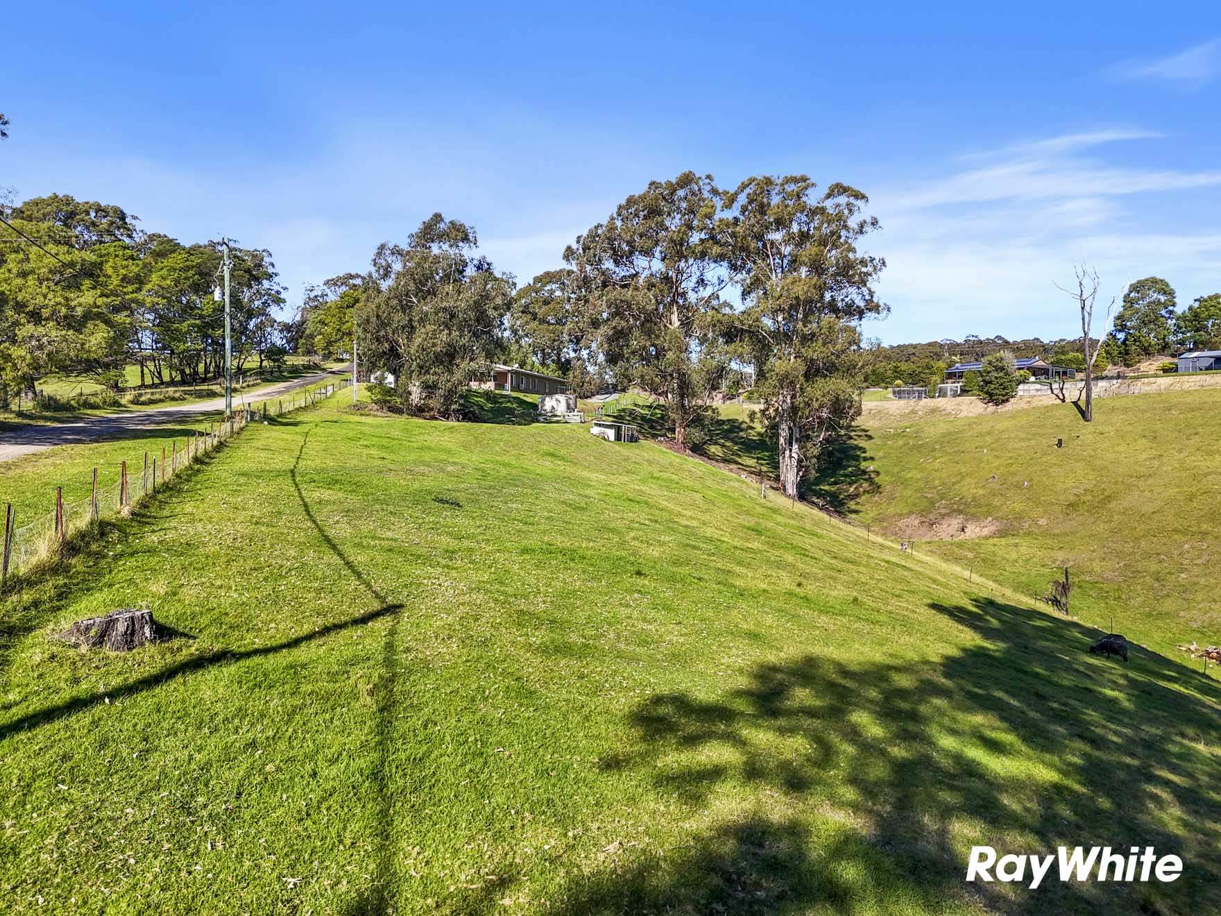 5 Grace Close, Malua Bay For Sale by Farmbuy.com - image 21