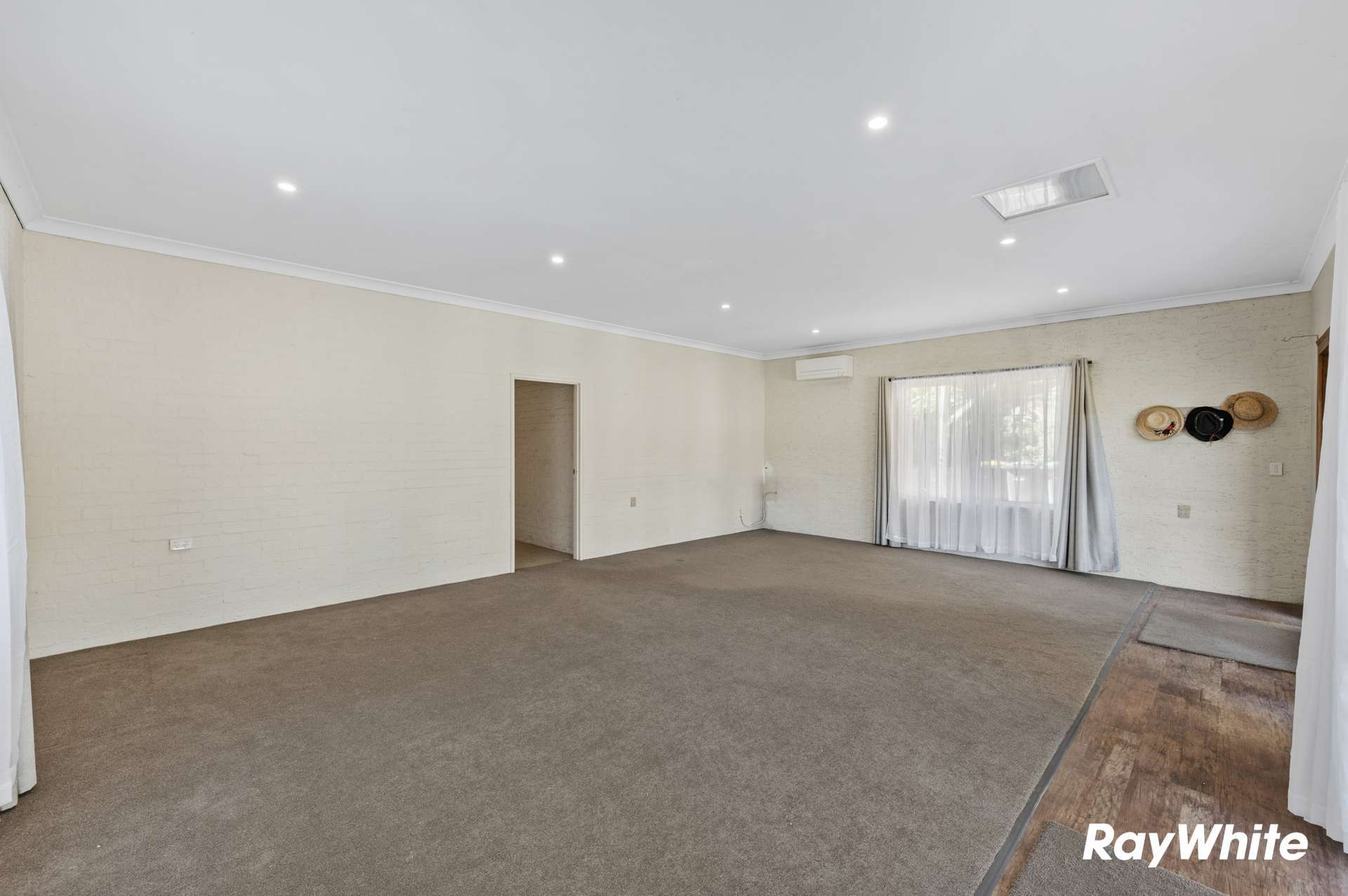 5 Grace Close, Malua Bay For Sale by Farmbuy.com - image 15