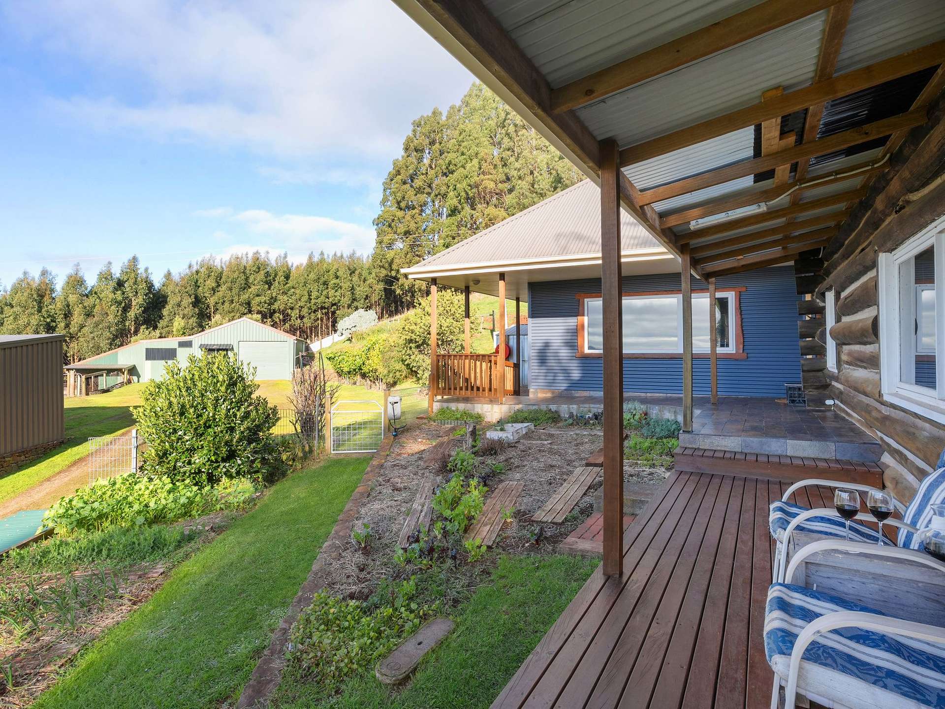 422 Paradise Road, Paradise For Sale by Farmbuy.com - image 18