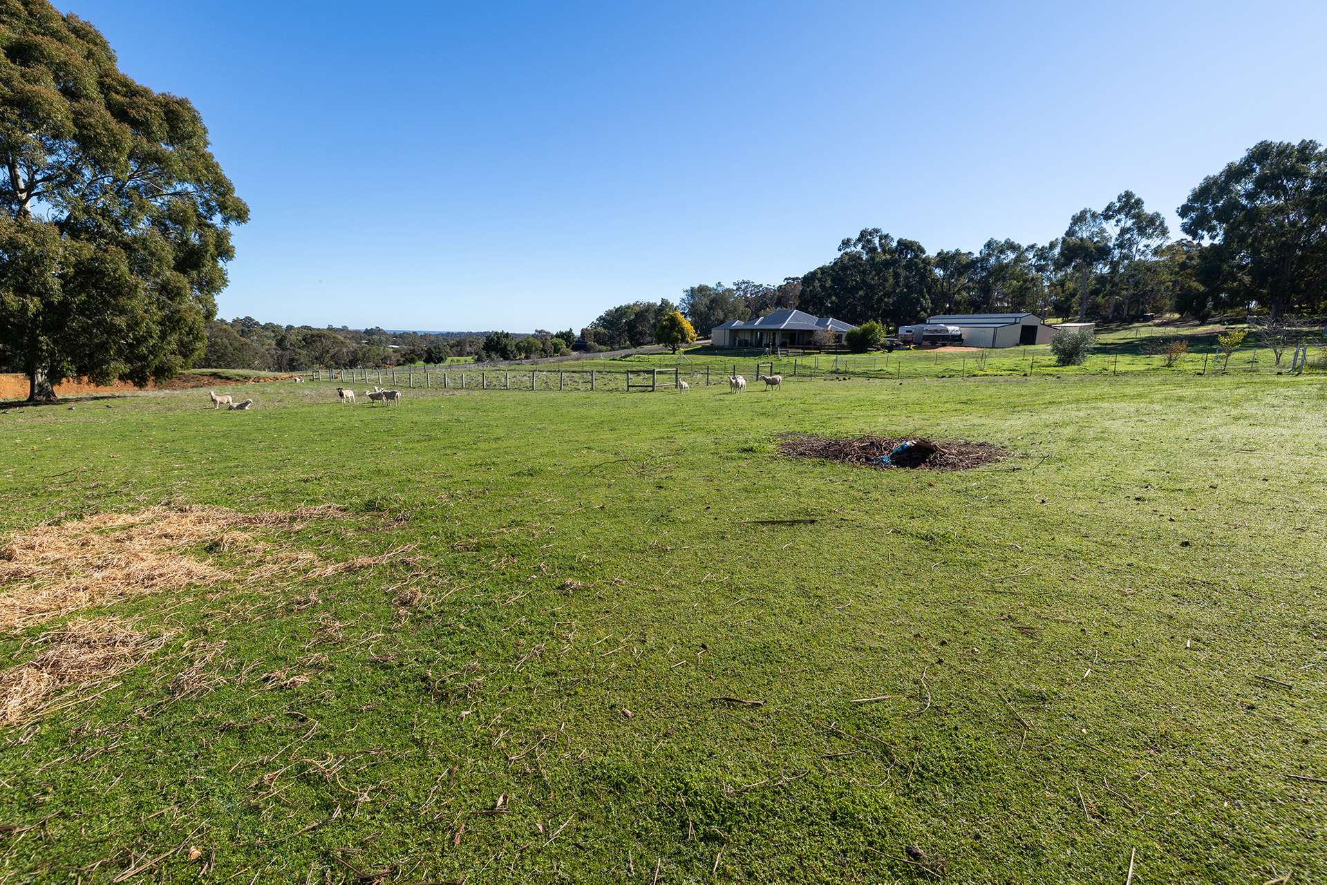 206 Alawoona Circle, Bullsbrook For Sale by Farmbuy.com - image 17