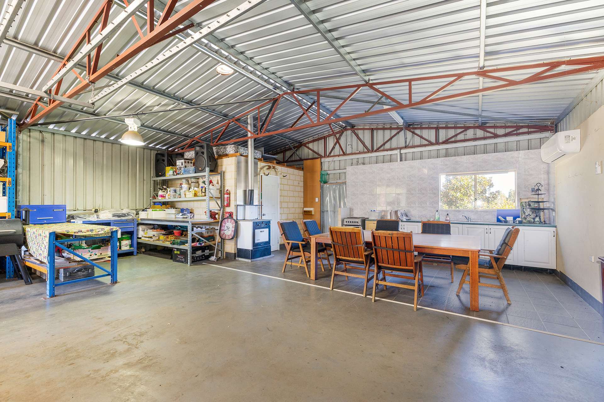 206 Alawoona Circle, Bullsbrook For Sale by Farmbuy.com - image 8