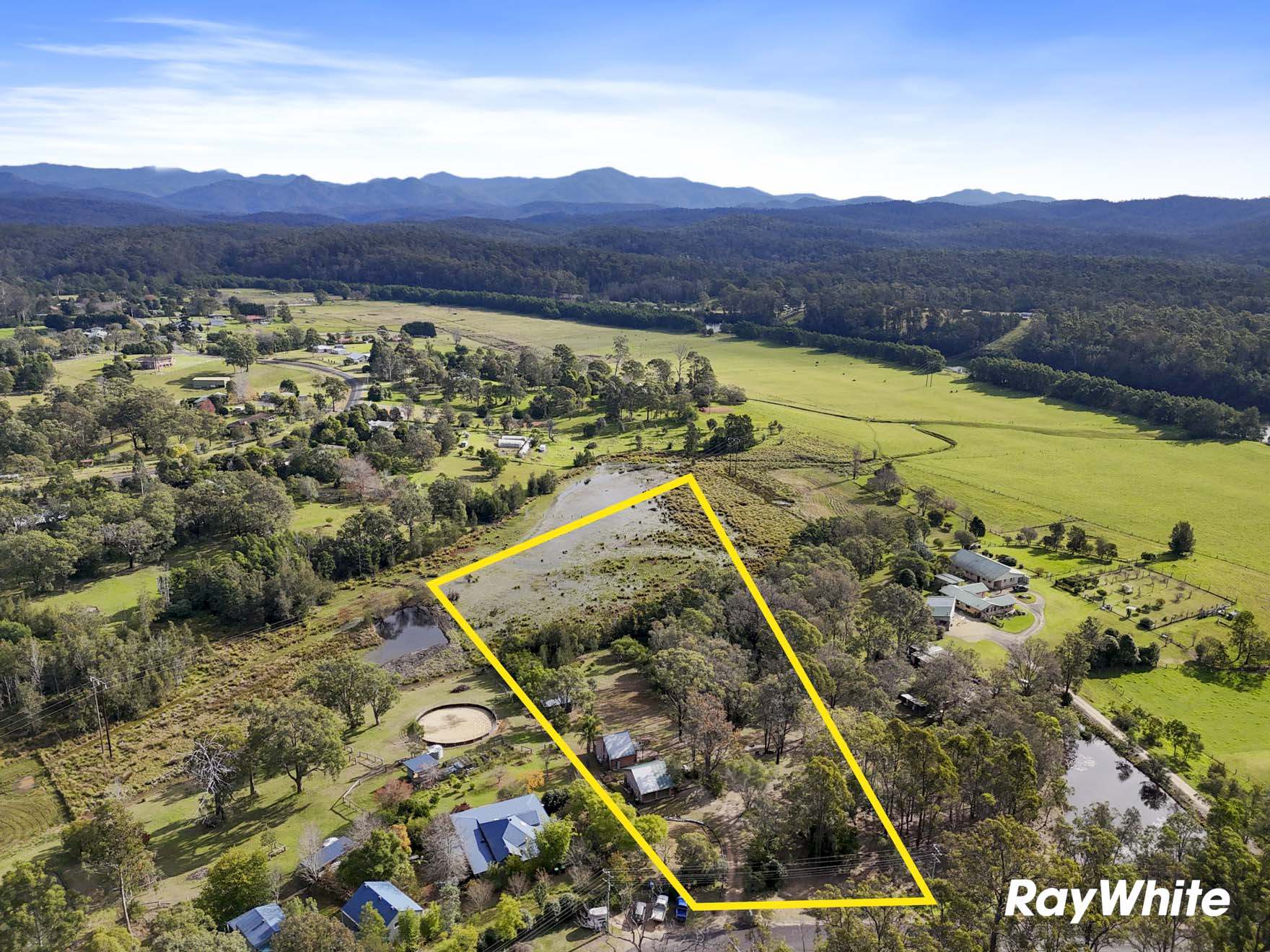10 Ted Hunt Terrace, Moruya For Sale by Farmbuy.com - image 2