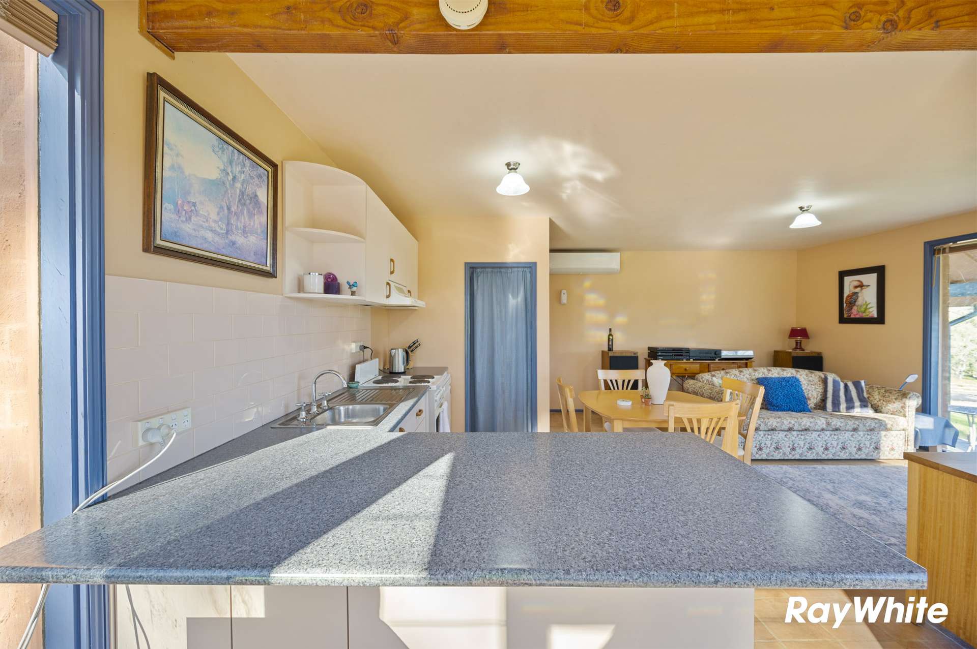 10 Ted Hunt Terrace, Moruya For Sale by Farmbuy.com - image 5