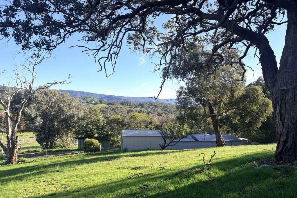 1209 Howes Creek Road, Mansfield VIC 3722