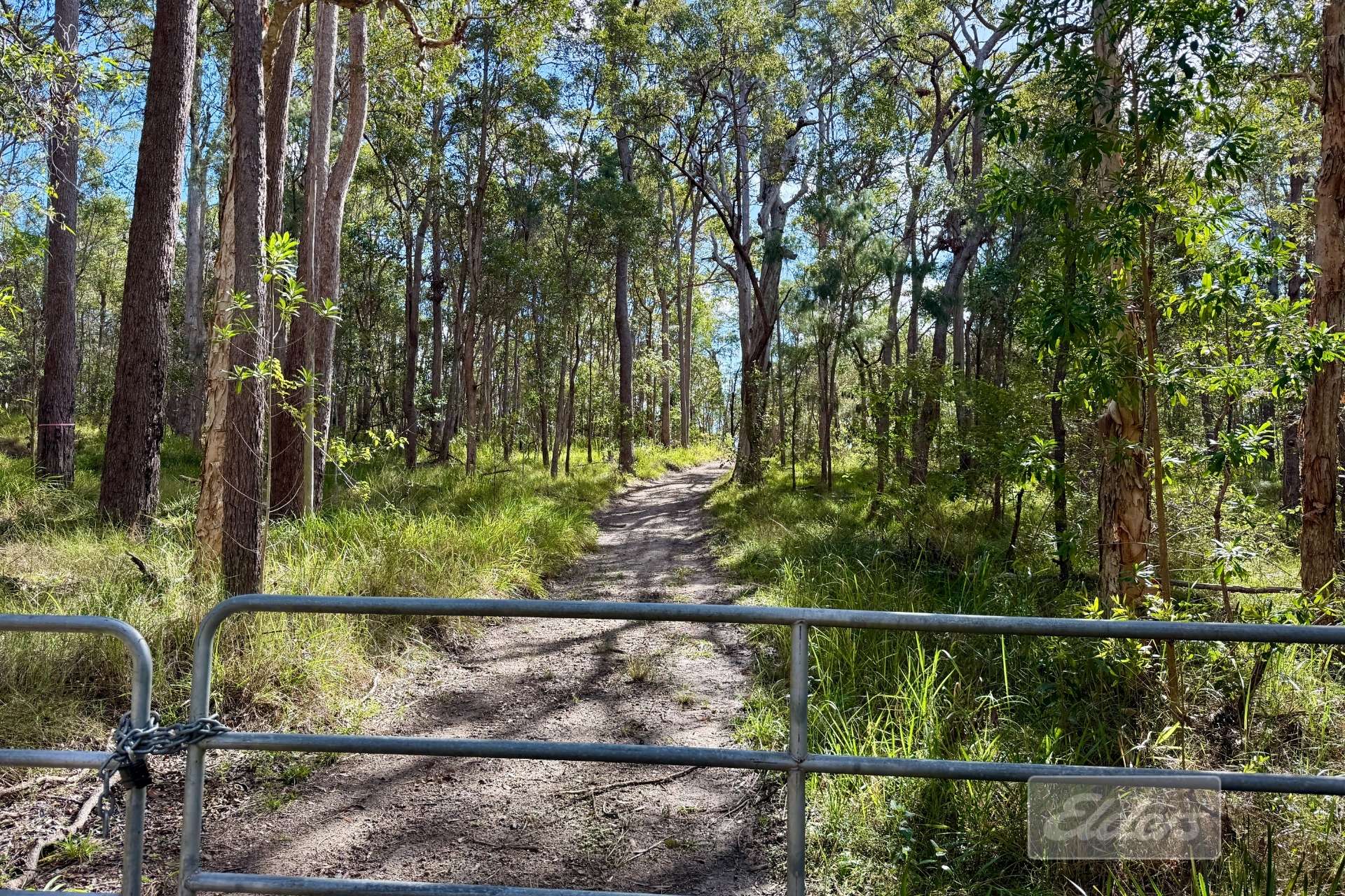 64 Hogan Road, Downsfield For Sale by Farmbuy.com - image 5