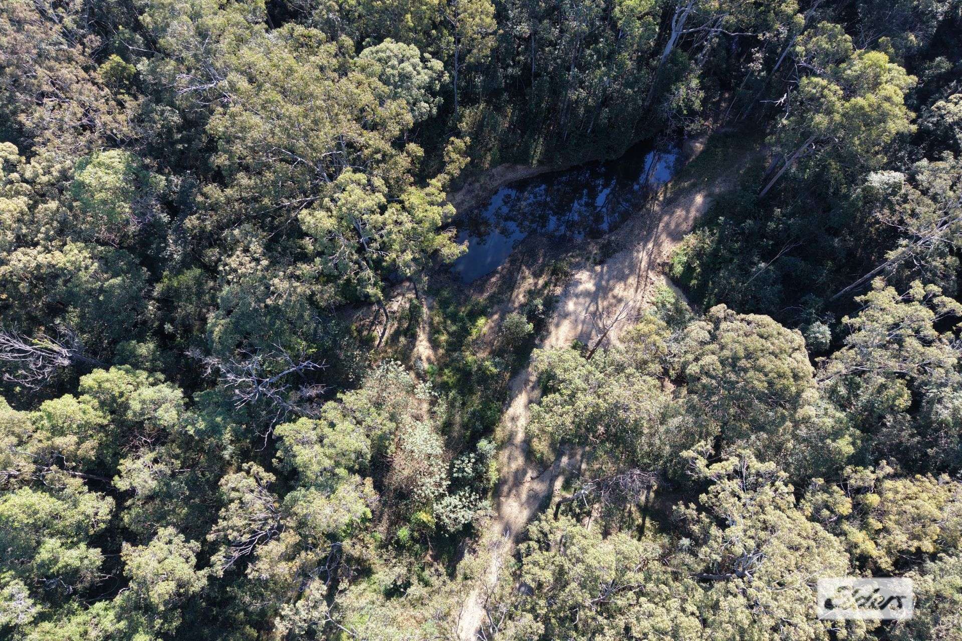 64 Hogan Road, Downsfield For Sale by Farmbuy.com - image 8