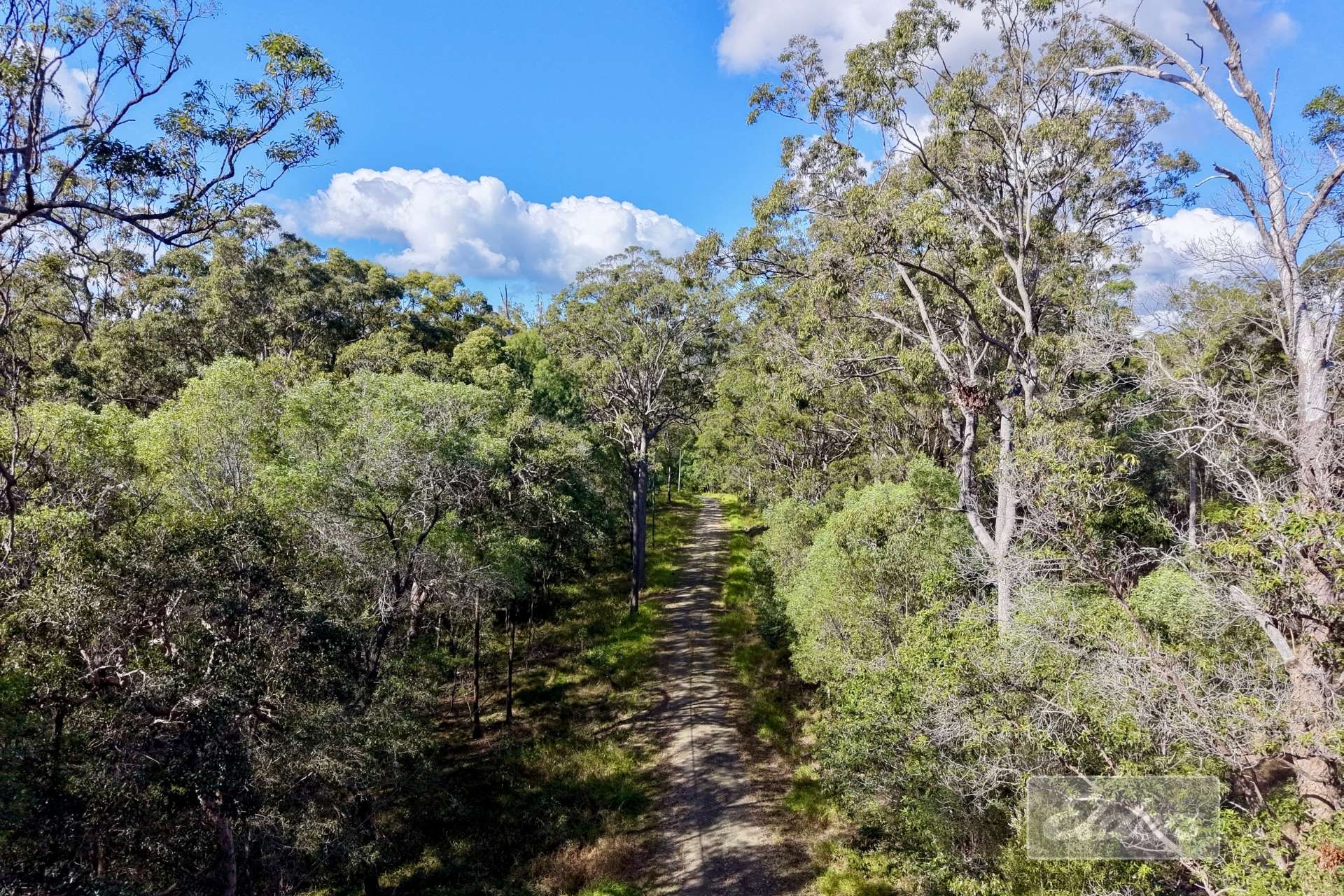 64 Hogan Road, Downsfield For Sale by Farmbuy.com - image 3