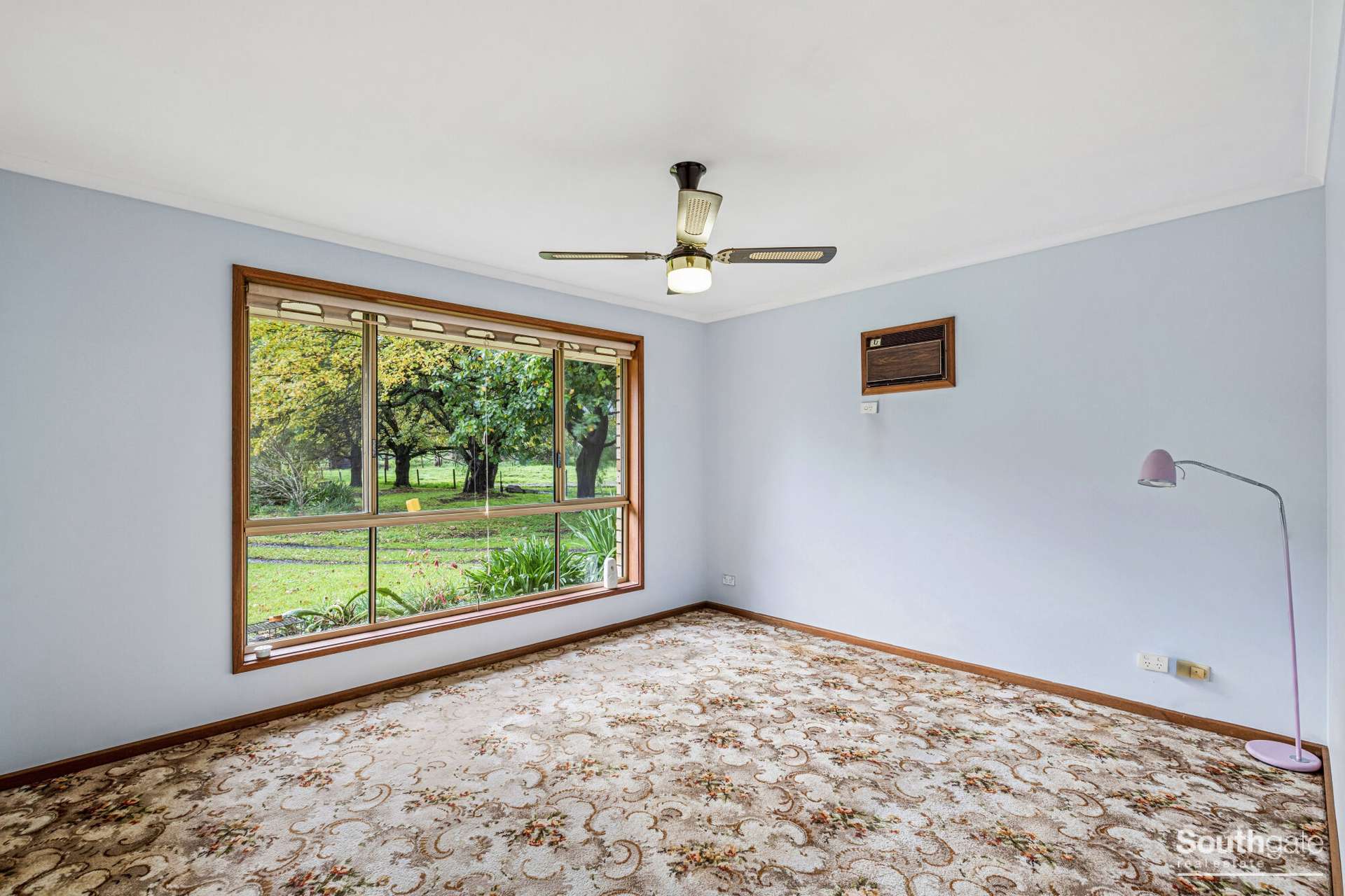 10 Sand Road, McLaren Vale For Sale by Farmbuy.com - image 6