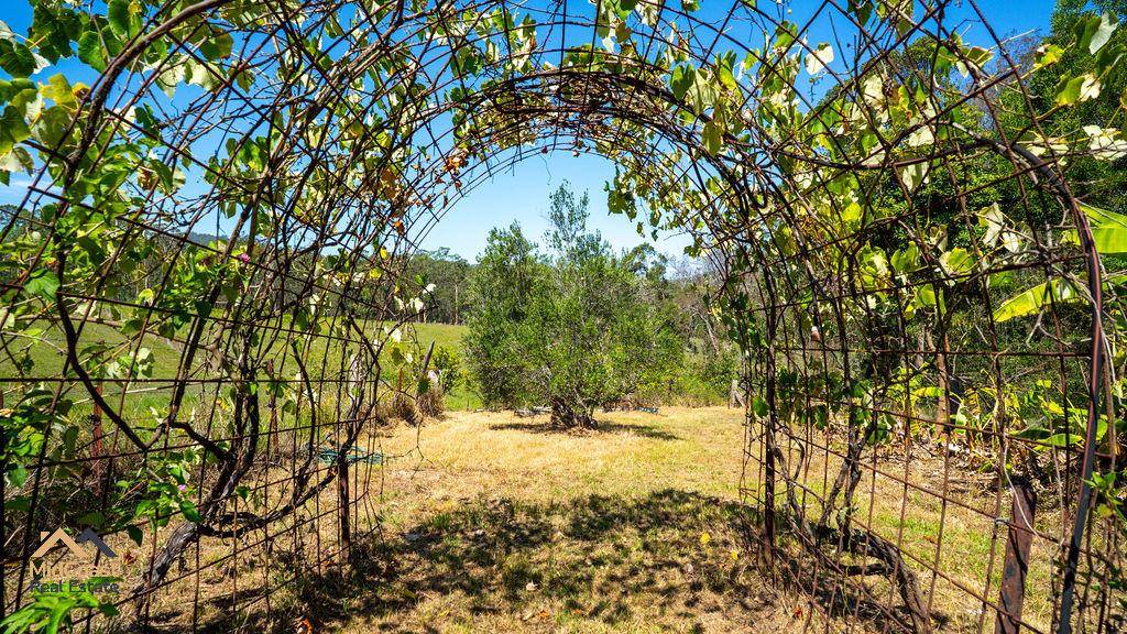 499 Avalon Road, Dyers Crossing For Sale by Farmbuy.com - image 29