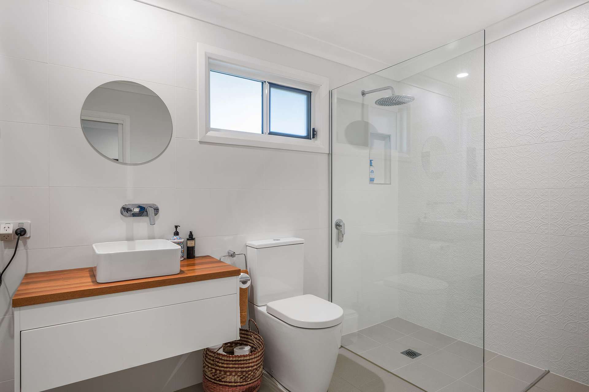 634 Point Plomer Road, Crescent Head For Sale by Farmbuy.com - image 10
