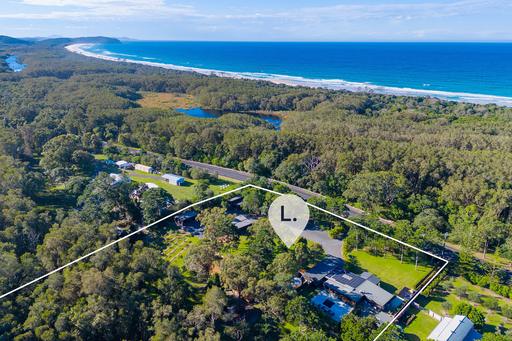 634 Point Plomer Road, Crescent Head NSW 2440