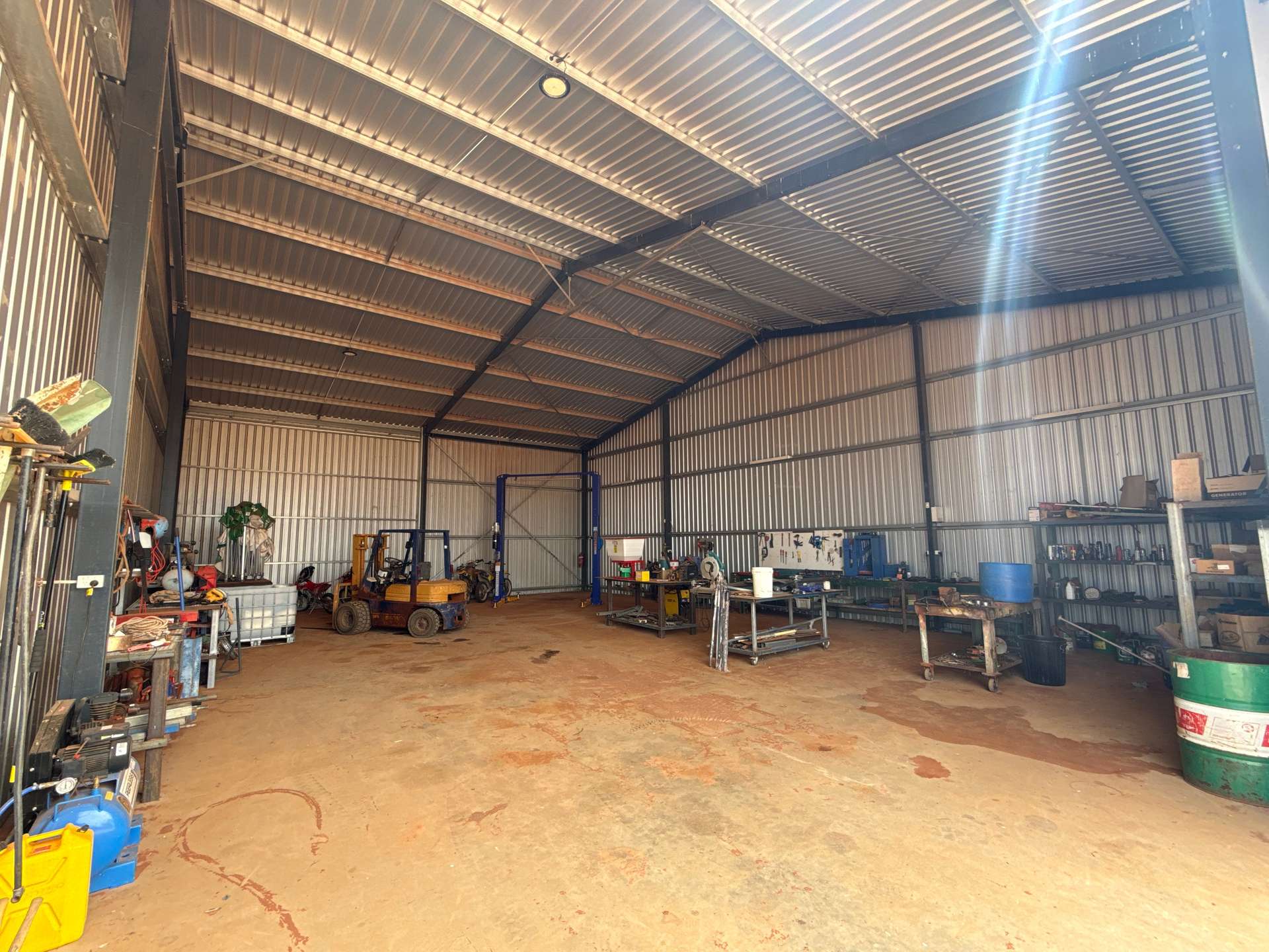 "Belvedere" 2264 Dowling Track, North Bourke For Sale by Farmbuy.com - image 9