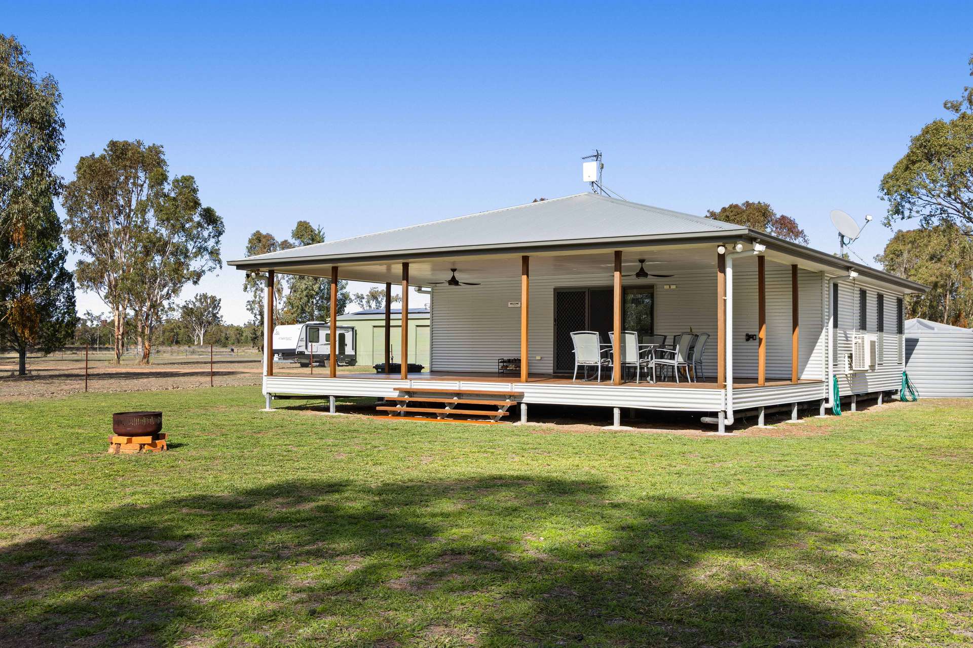 37 Dennison Park Drive, Leyburn For Sale by Farmbuy.com - image 1