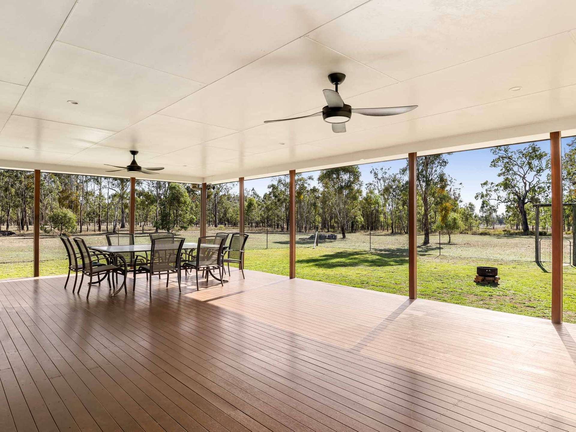 37 Dennison Park Drive, Leyburn For Sale by Farmbuy.com - image 3