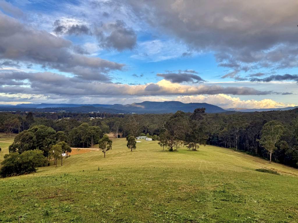 300 Hayes Road, Millfield NSW 2325