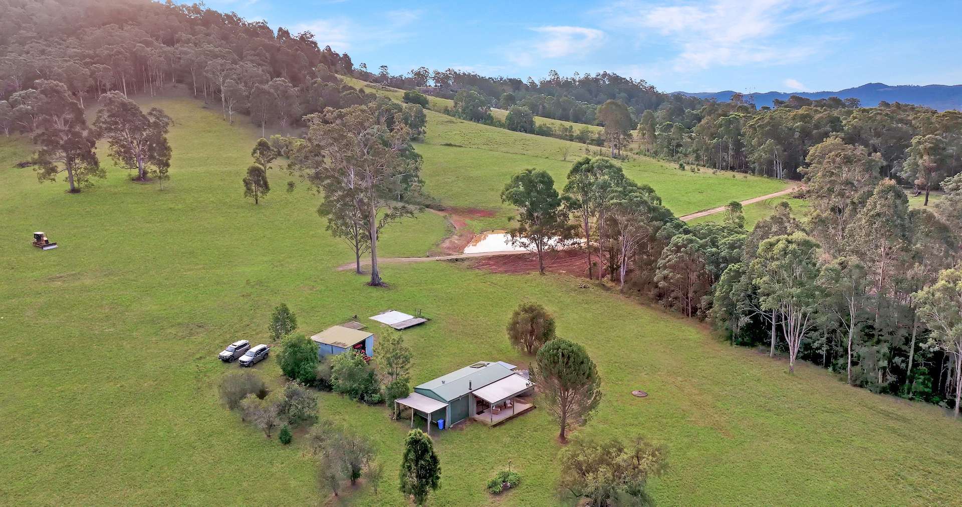 300 Hayes Road, Millfield For Sale by Farmbuy.com - image 5
