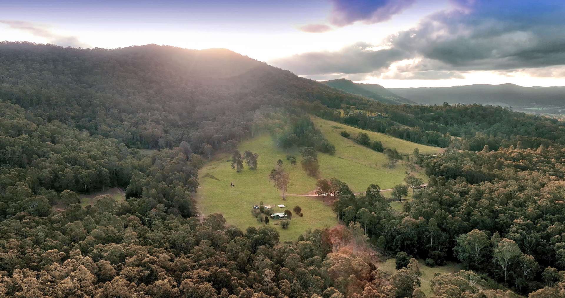 300 Hayes Road, Millfield For Sale by Farmbuy.com - image 8