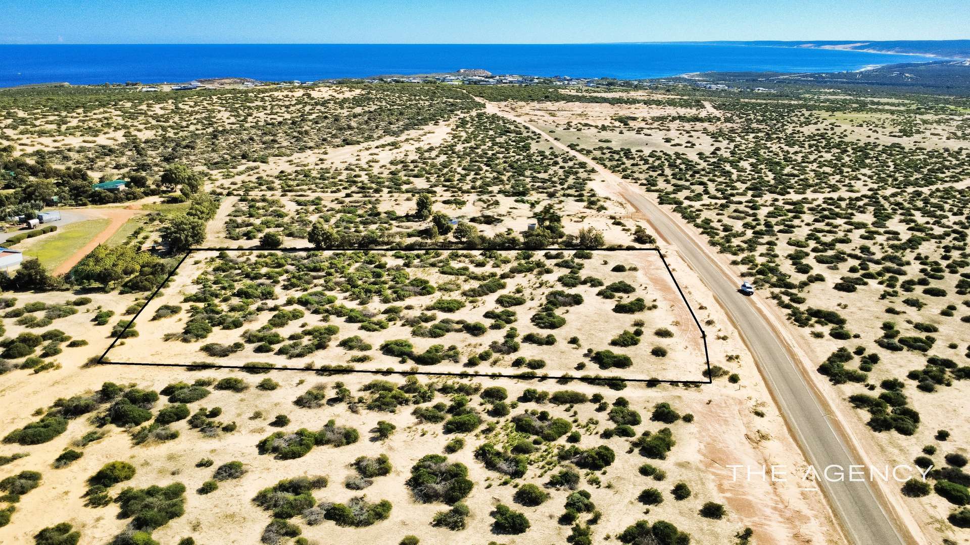 13 Beagle Road, Kalbarri For Sale by Farmbuy.com - image 1