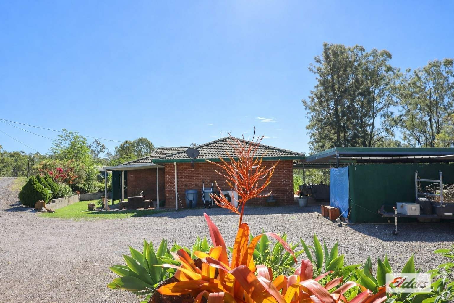 8 Grebe Court, Laidley Heights For Sale by Farmbuy.com - image 14