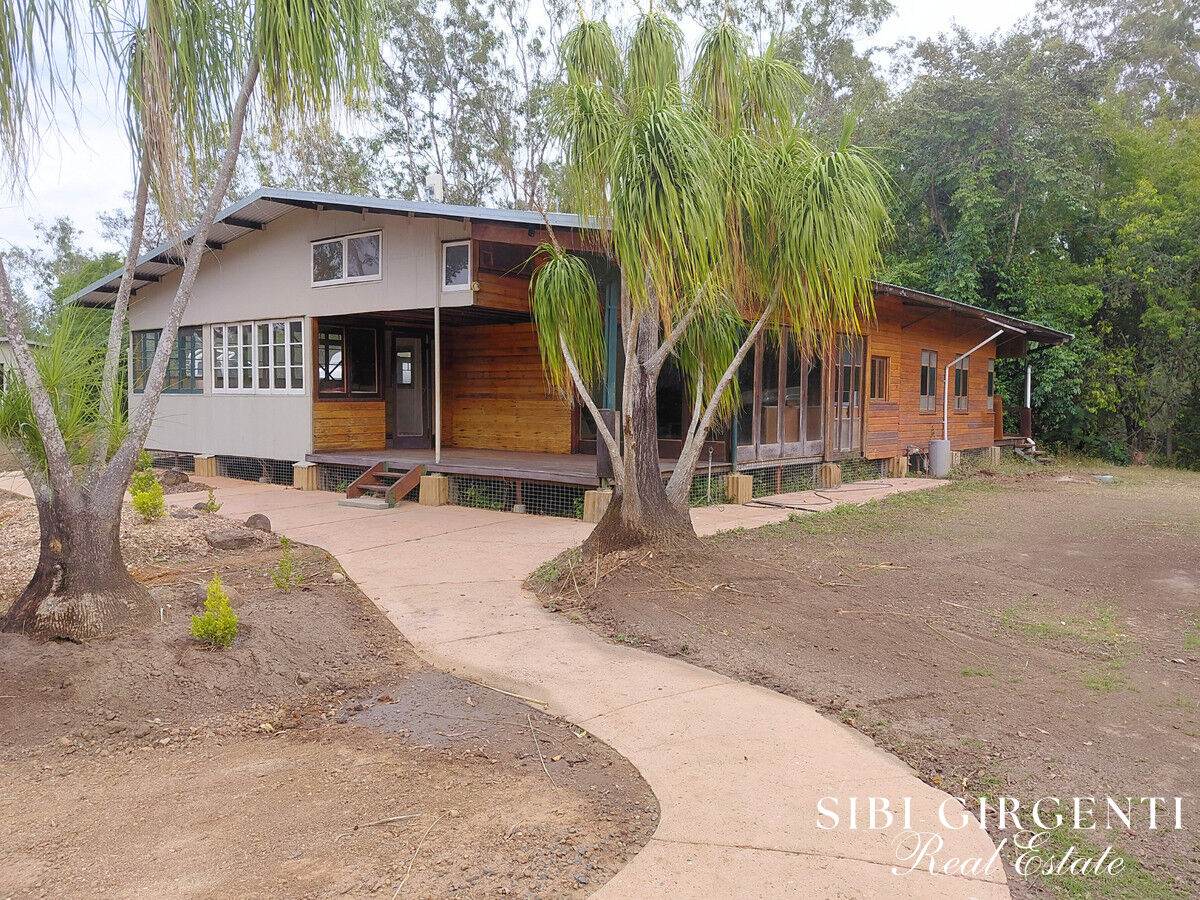 34 Malcolm Close, Mareeba For Sale by Farmbuy.com - image 13