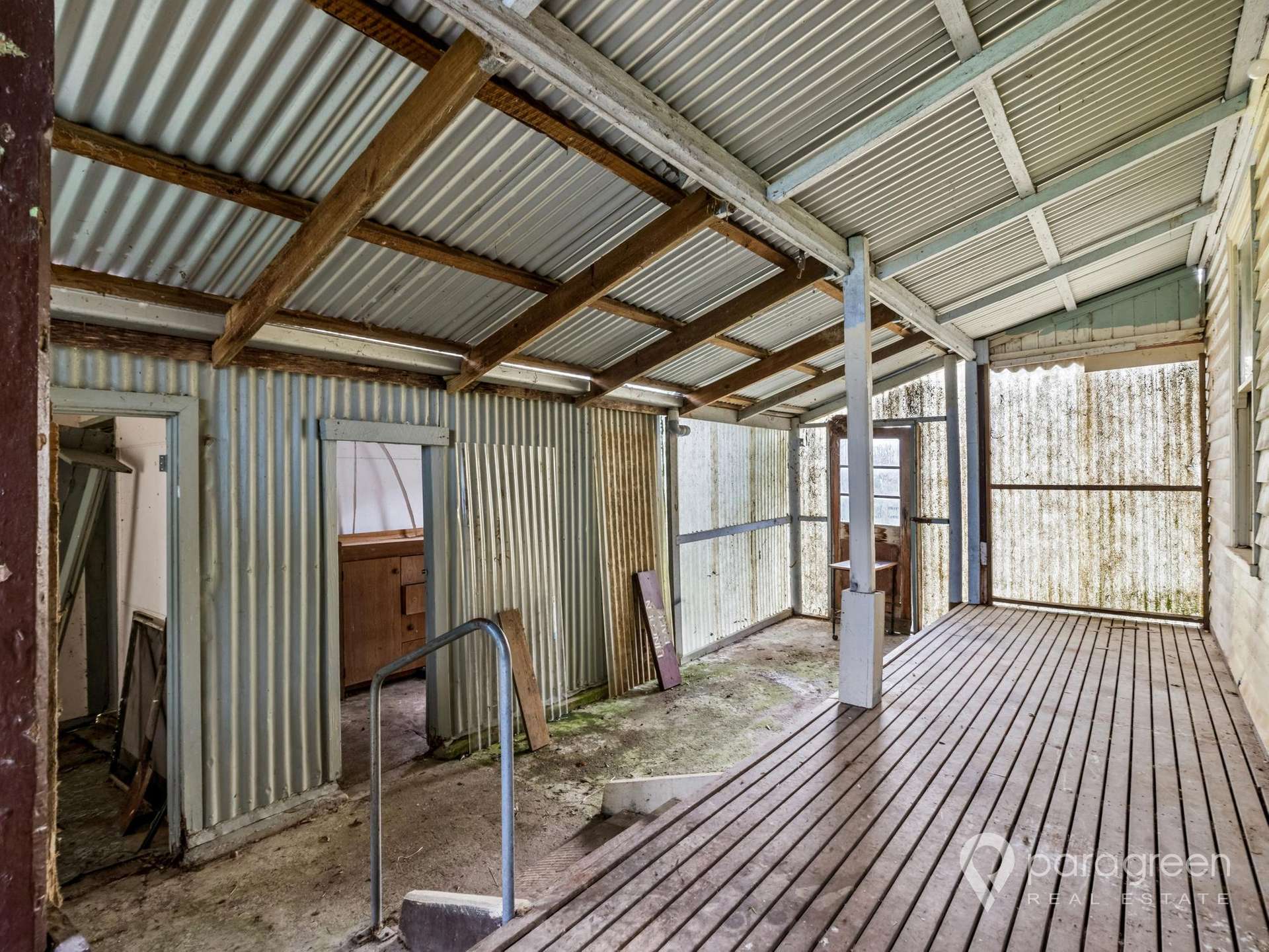 580 Harding Lawson Road, Fish Creek For Sale by Farmbuy.com - image 10