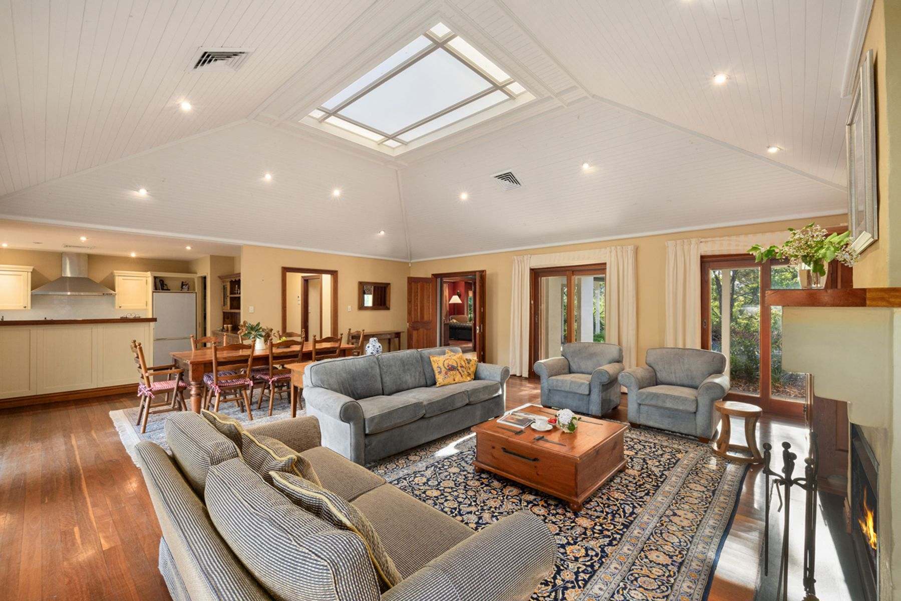 56 Kemp Lane, Martinsville For Sale by Farmbuy.com - image 7
