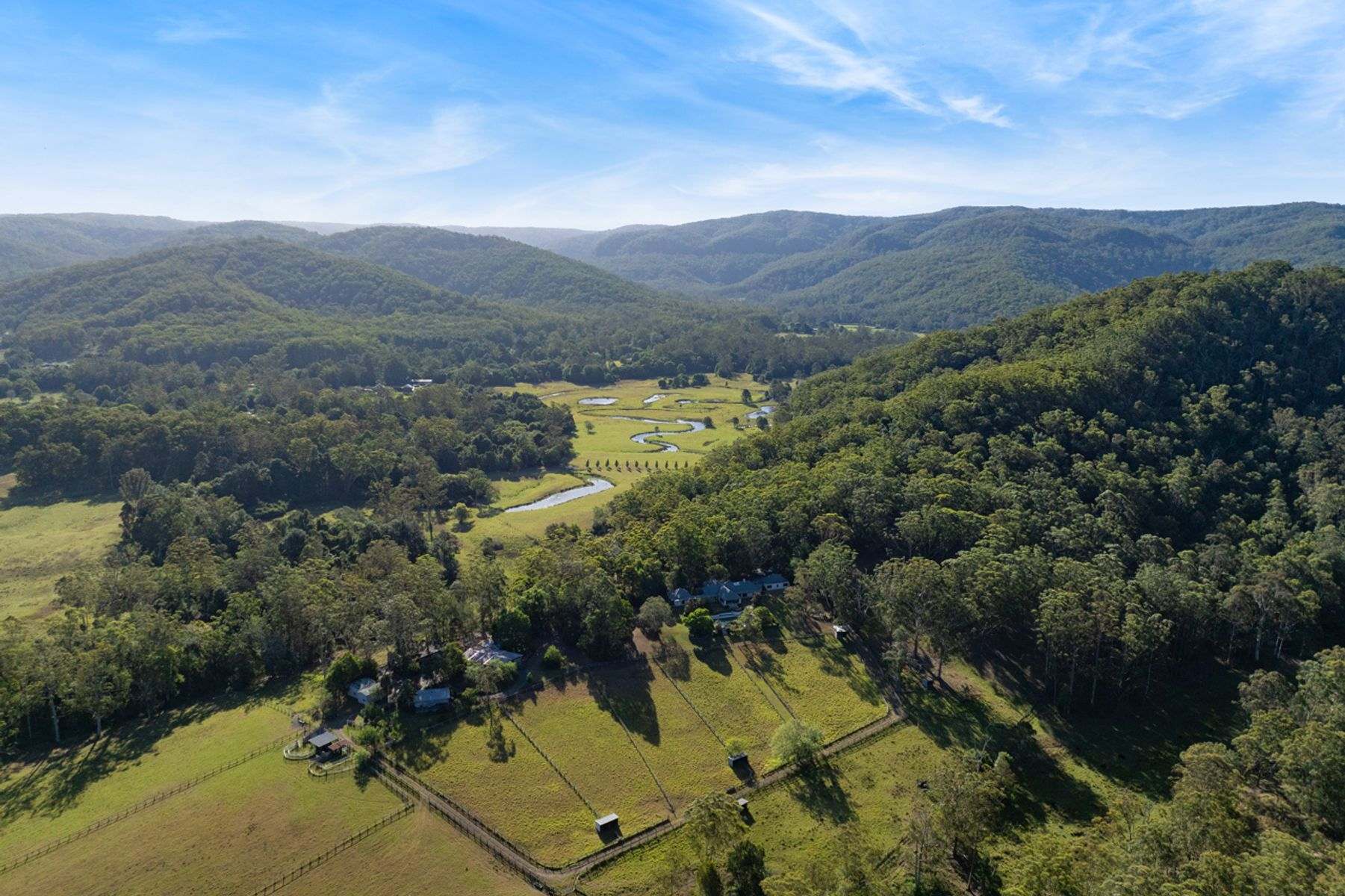 56 Kemp Lane, Martinsville For Sale by Farmbuy.com - image 1