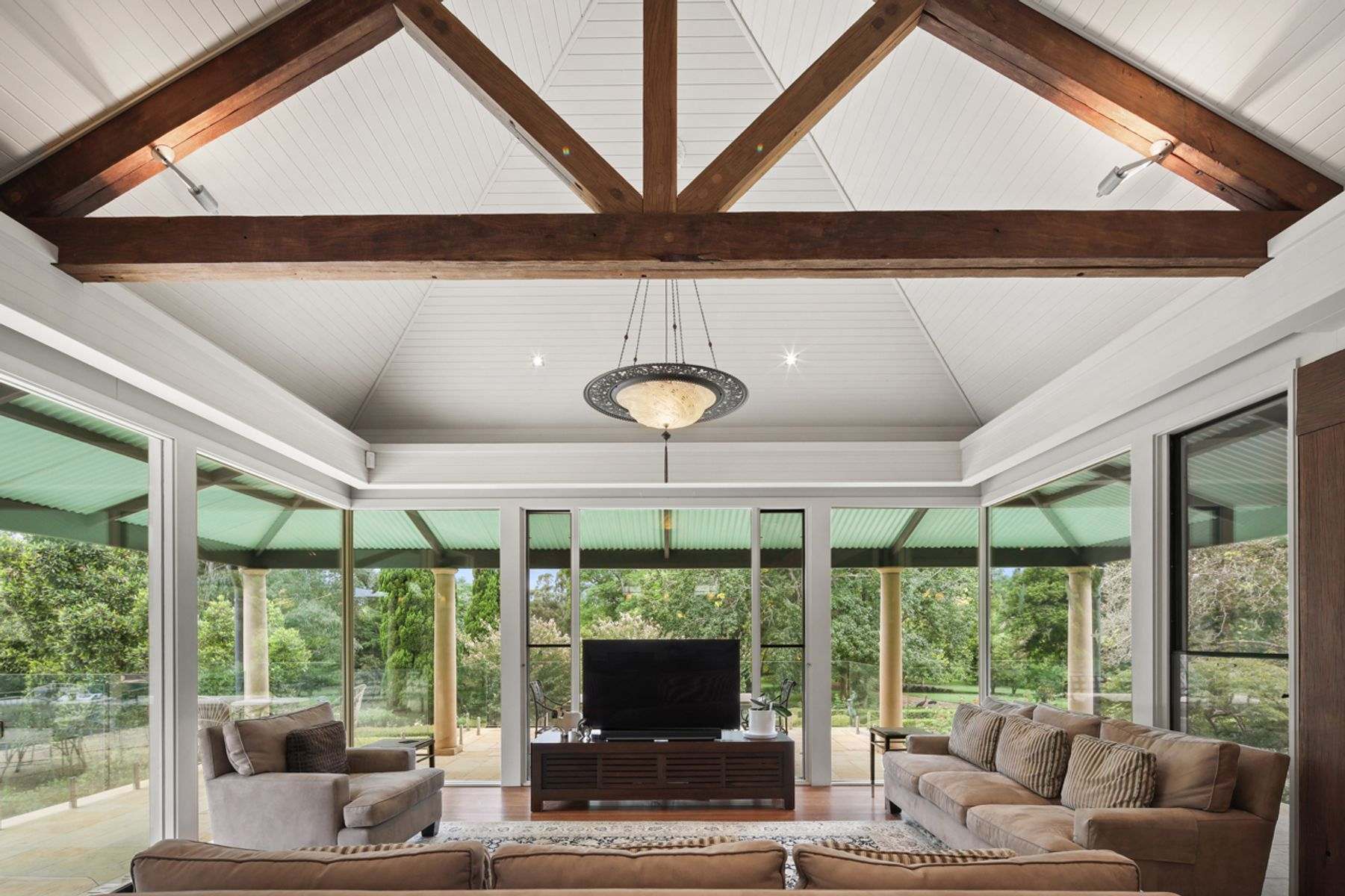 1235 West Portland Road, Lower Portland For Sale by Farmbuy.com - image 3