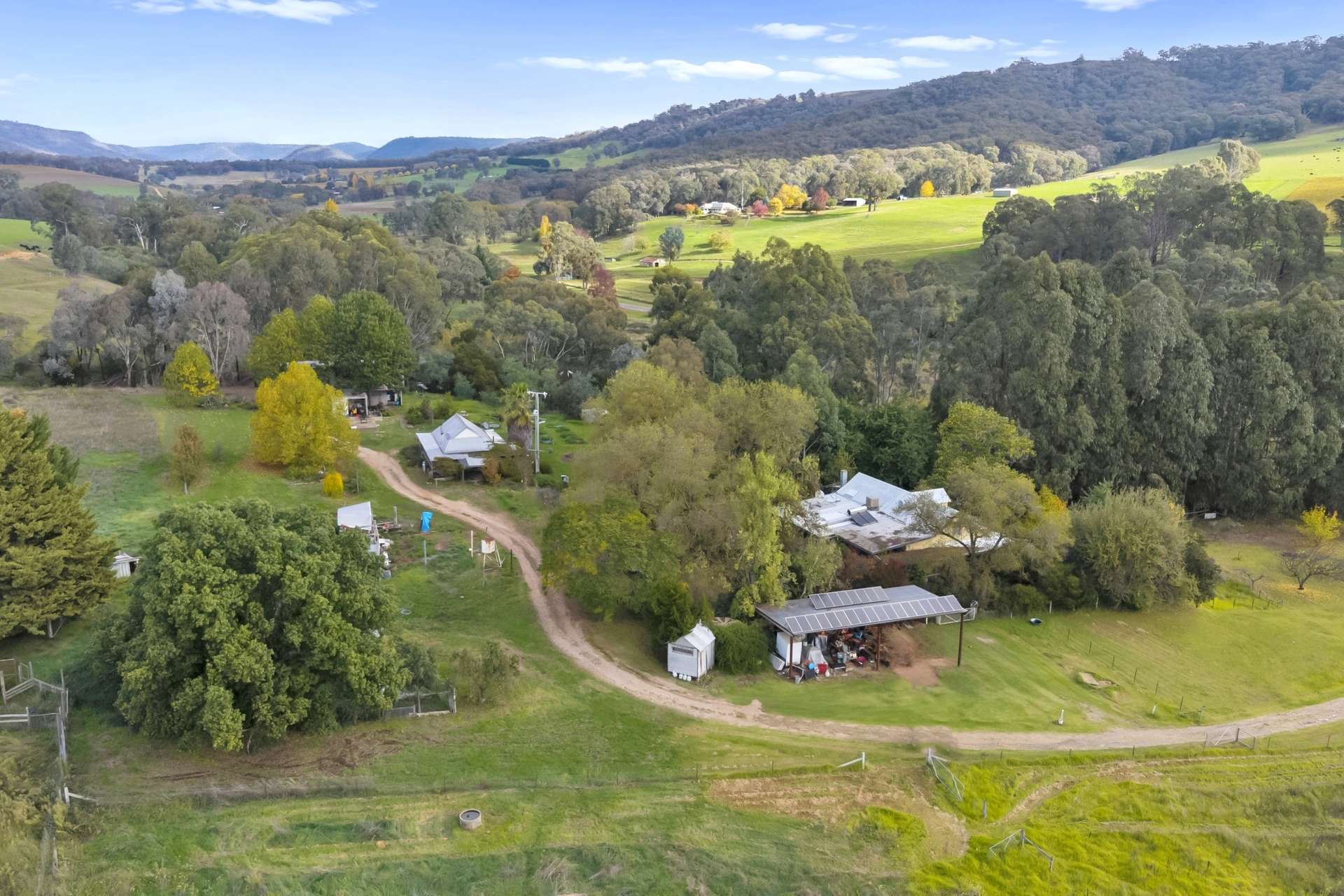 1427 Boggy Creek Road, Myrrhee For Sale by Farmbuy.com - image 4