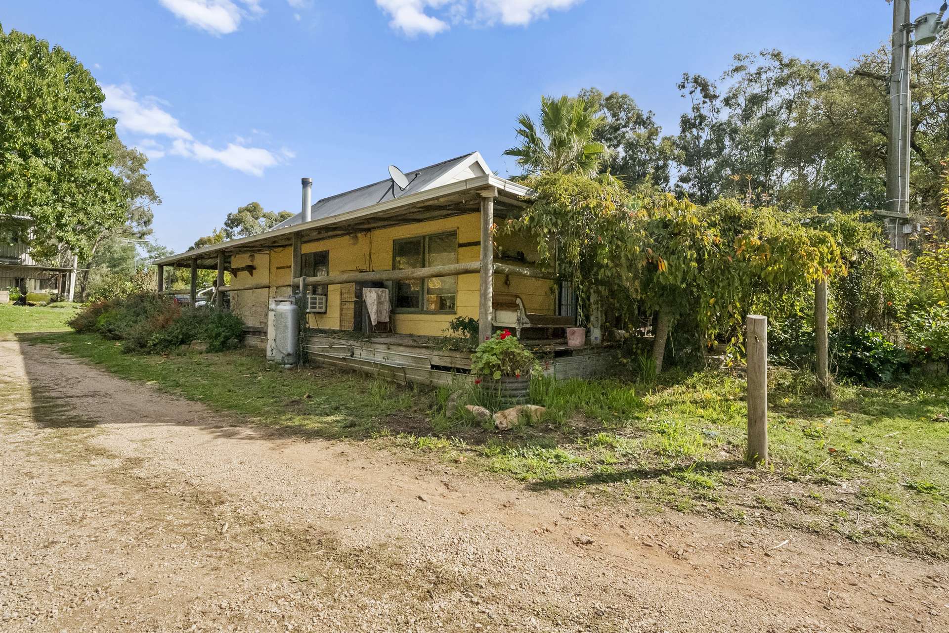 1427 Boggy Creek Road, Myrrhee For Sale by Farmbuy.com - image 28