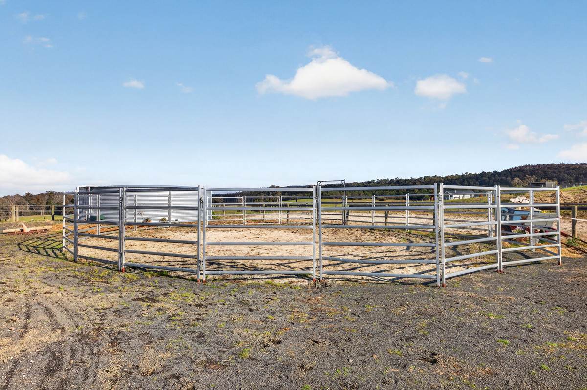 1175 Heyfield-Seaton Road, Seaton For Sale by Farmbuy.com - image 18