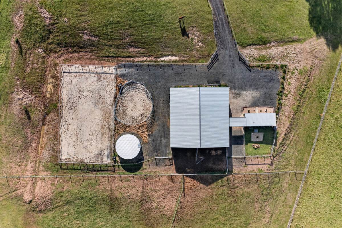 1175 Heyfield-Seaton Road, Seaton For Sale by Farmbuy.com - image 33