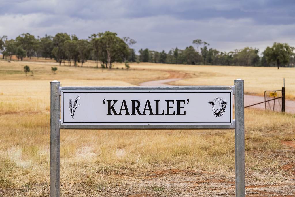 289 Kamarah Road, Narrandera NSW 2700