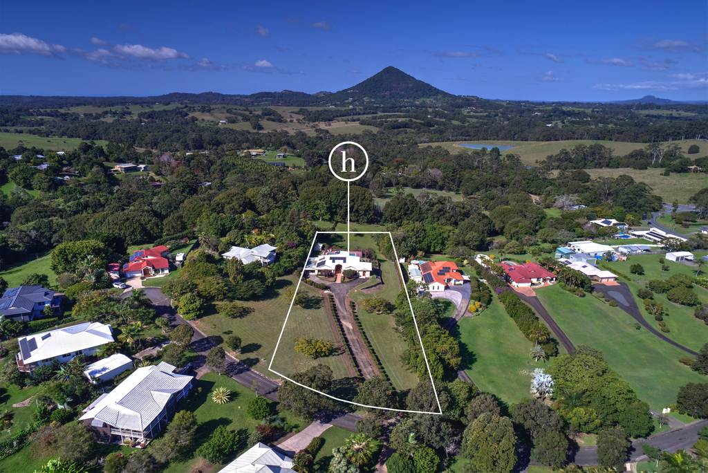 10 Fantail Crescent, Cooroy QLD 4563